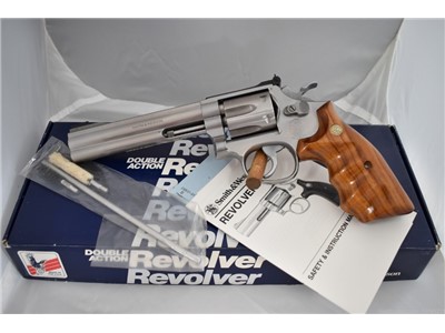 Smith & Wesson 617 .22 LR 6” Stainless K Frame S&W Estate Sale Box No Dash 