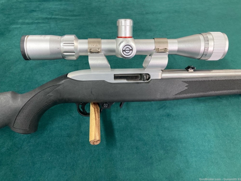 Ruger 10/22 .22LR with 3 mags, Simmons scope, and 500 rounds ammo-img-9