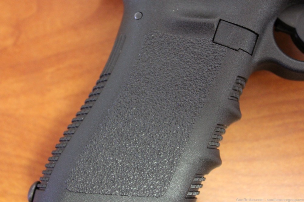 Glock 17 Gen 3 W/ Zev Socom Slide Dimpled Threaded Barrel Magwell 9mm-img-5