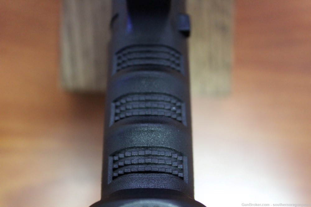 Glock 17 Gen 3 W/ Zev Socom Slide Dimpled Threaded Barrel Magwell 9mm-img-22