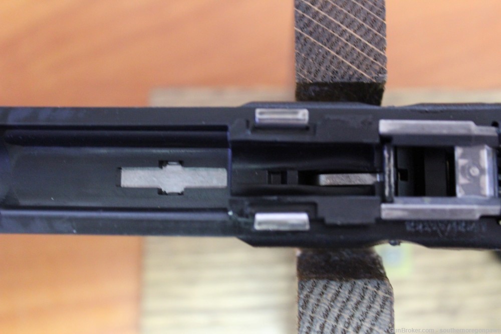 Glock 17 Gen 3 W/ Zev Socom Slide Dimpled Threaded Barrel Magwell 9mm-img-25