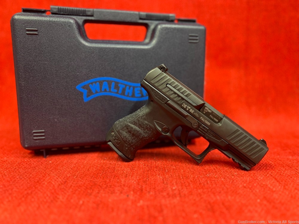Walther PPQ M2 9mm 4" w/ 2 Mags & Orig. Case-img-1