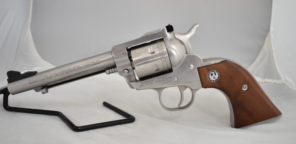 Ruger Single Six .22 LR 22 Magnum Convertible 1989 Stainless 5.5” Estate-img-1