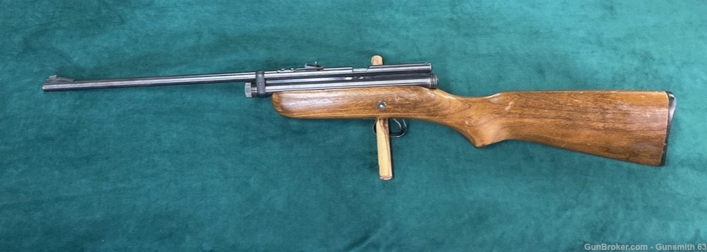 Crosman 180 .22cal pellet rifle with box and manual.-img-1