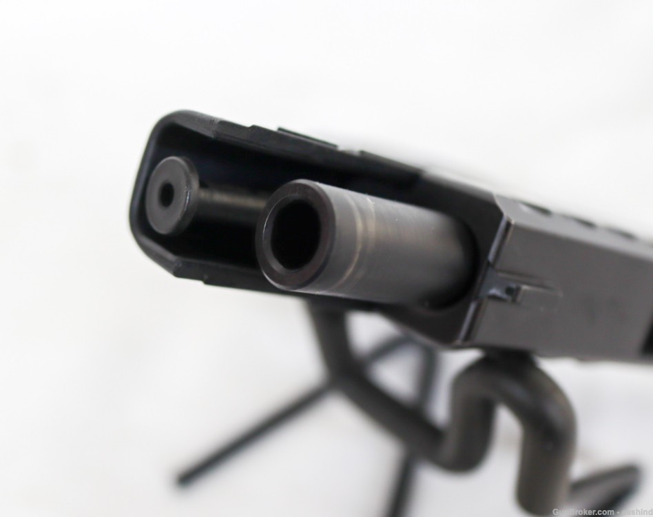 Beretta Model APX Carry 9mm 3.07” S.Auto Pistol – Black Polymer Grips -img-11
