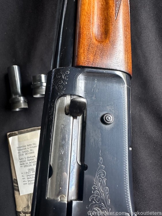1946 - Browning Auto-5 Standard Weight Semi-Automatic Shotgun 12 ga. -img-17