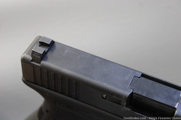 Glock 22 Gen 3 .40 S&W Item P-531-img-5