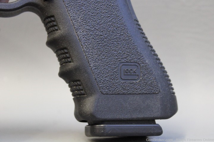 Glock 22 Gen 4 .40 S&W P-529-img-10