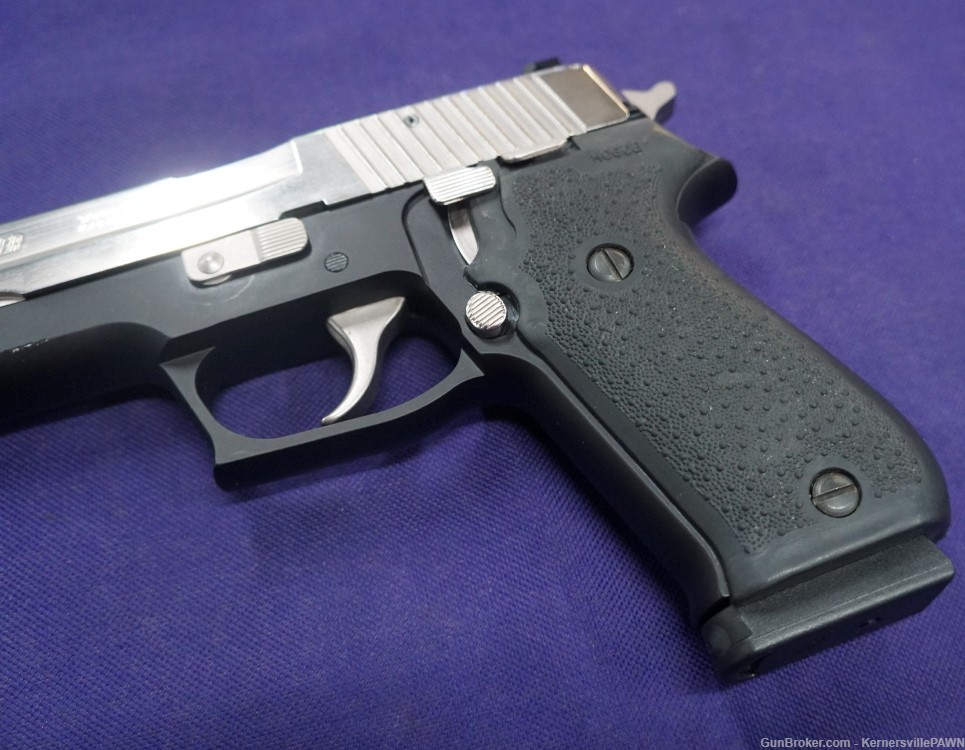Sig Sauer P220 Double Action .45ACP SIGARMS Made in Germany - Polished-img-1