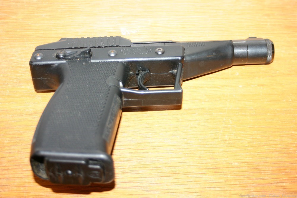 Grendel P-30 .22 Mag 5"  with Owner's manual and extra firing Pin-img-6