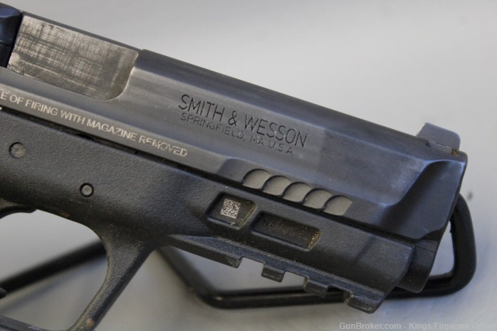 Smith & Wesson M&P40 M2.0 .40 S&W Item I-img-8
