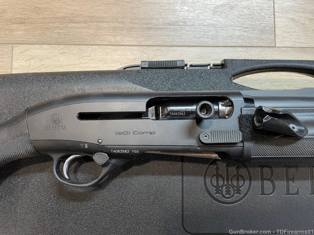 Beretta 1301 Comp 12 gauge 21" extended tube & match saver w/ original box-img-3