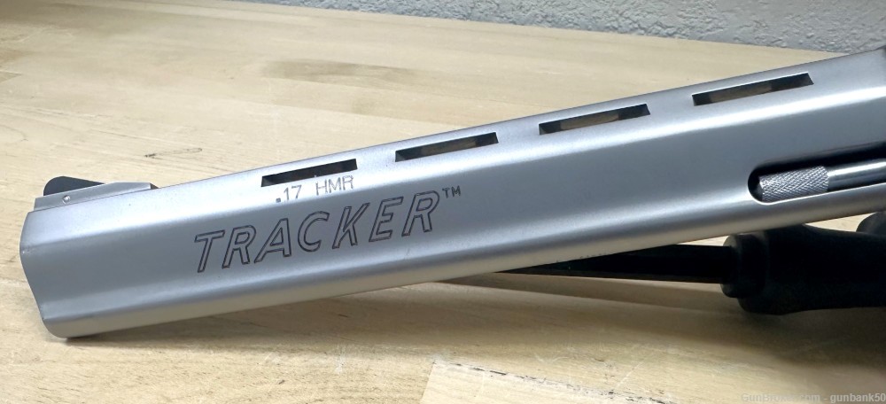 Taurus, Tracker, 17 HMR. 8.25” -img-1