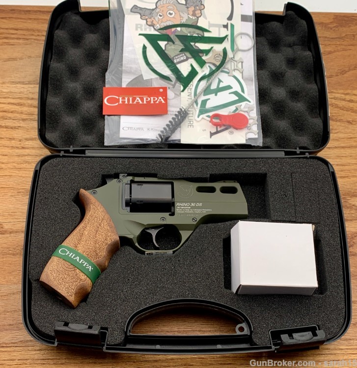 CHIAPPA RHINO 30 DS HUNTER FACTORY OD GREEN ORIG BOX & PAPERS .357 MAGNUM-img-0