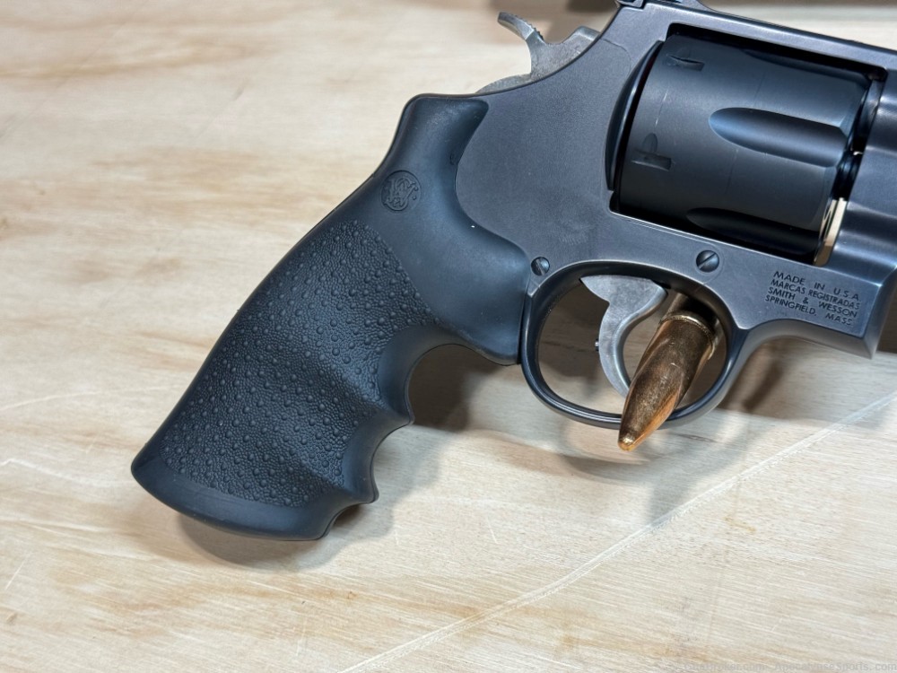 Smith & Wesson 629 Stealth Hunter S&W 629 Hunter Stealth Wesson & Smith-629-img-5