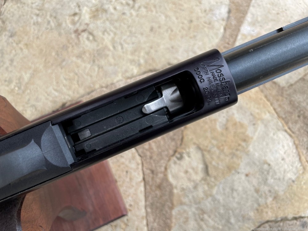 Mossberg 500C 20GA pump shotgun-img-17
