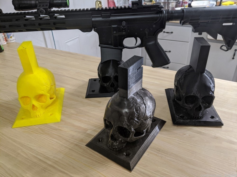 AR-15 Skull balanced Bench Rest/Vise/Display fits all ArmaLite 15 receivers-img-3