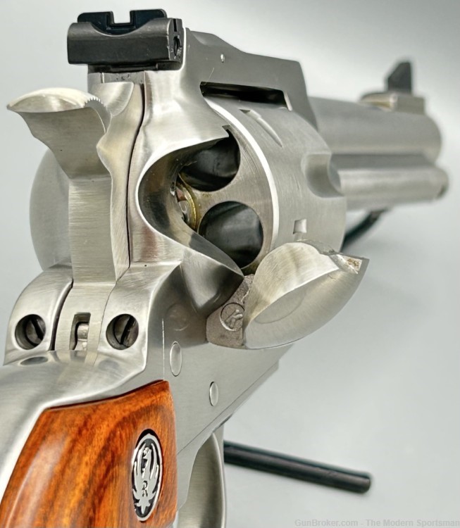 Ruger New Model Super Blackhawk .44 Magnum 5.5" Satin Stainless Steel 44MAG-img-5