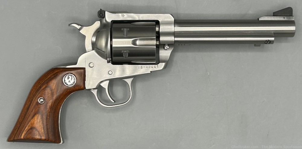 Ruger New Model Super Blackhawk .44 Magnum 5.5" Satin Stainless Steel 44MAG-img-1