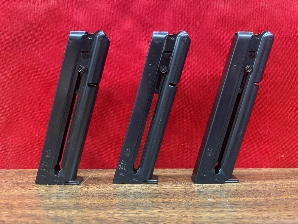 3 Smith & Wesson mags 422 and 41 .22lr 10 Round Magazines-img-3