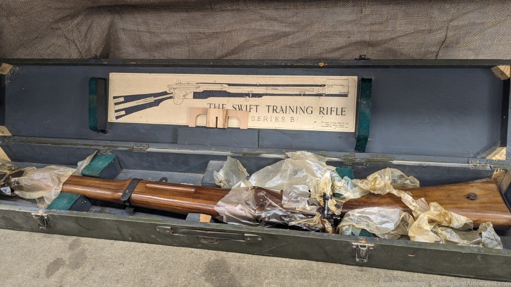 UK/Enfield Swift Training Rifle w/Transit chest-img-0