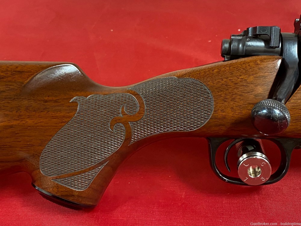 Winchester Model 70 Featherweight 300 WSM In Good Condition Built in 2002  -img-3