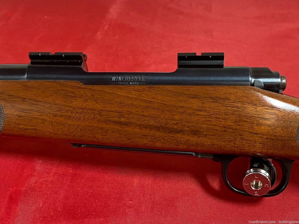 Winchester Model 70 Featherweight 300 WSM In Good Condition Built in 2002  -img-10