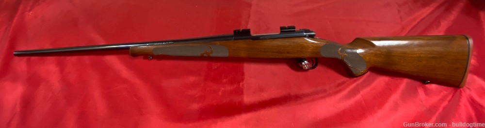 Winchester Model 70 Featherweight 300 WSM In Good Condition Built in 2002  -img-0