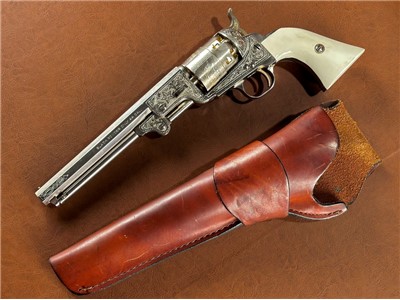 Pietta Traditions 1851 Colt Navy Lone Star Commemorative Engraved Revolver