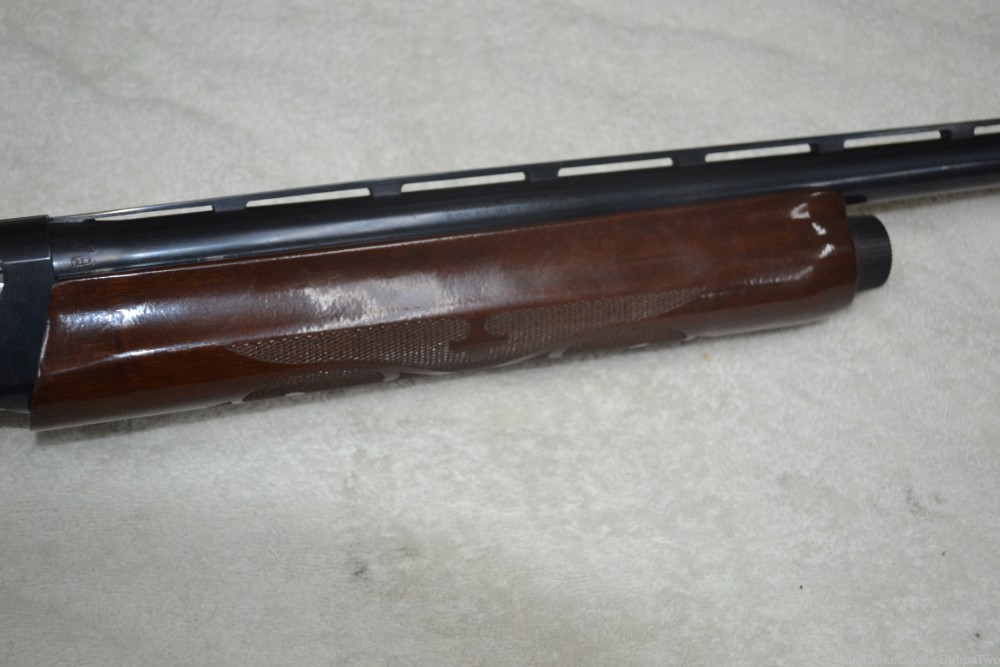 Remington 1100 12 gauge s/a shotgun 28" VR barrel-img-3