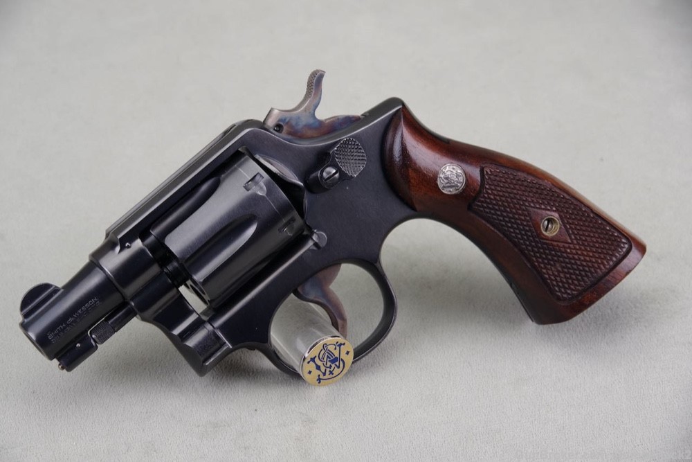 Exceptional 1950 Smith & Wesson M&P Pre Model 10 38 Spl 2'' Blue w Orig Box-img-34