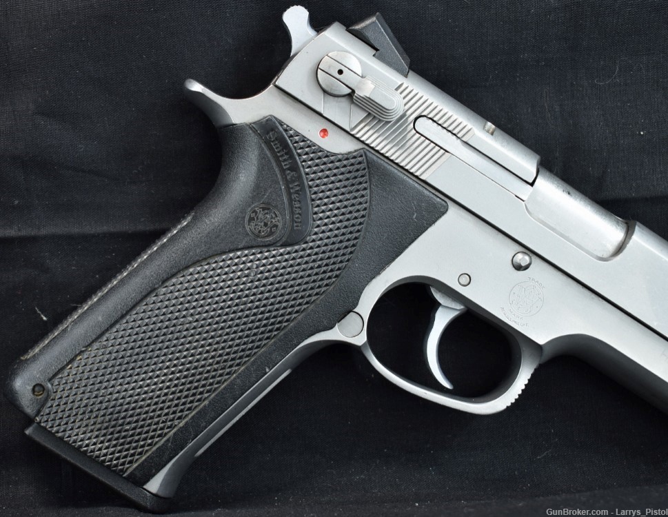S&W 4506-1 .45 ACP Pistol - USED-img-1
