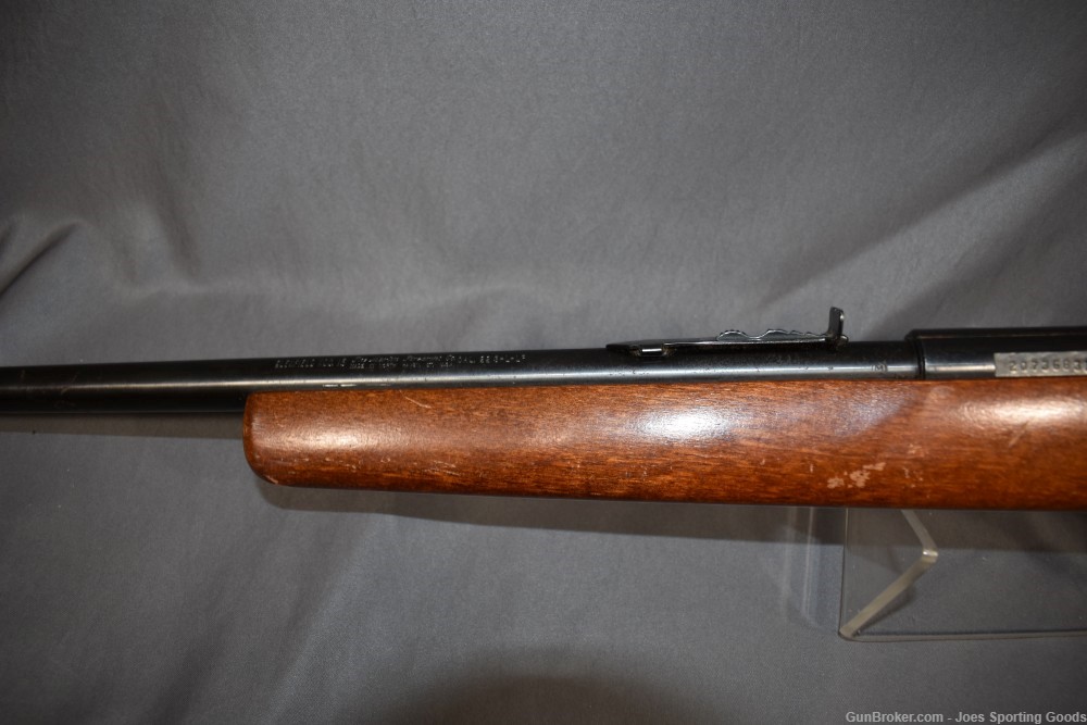 Marlin Glenfield Model 15 - .22 S/L/LR Bolt-Action Rifle w/ Squirrel Decor -img-8