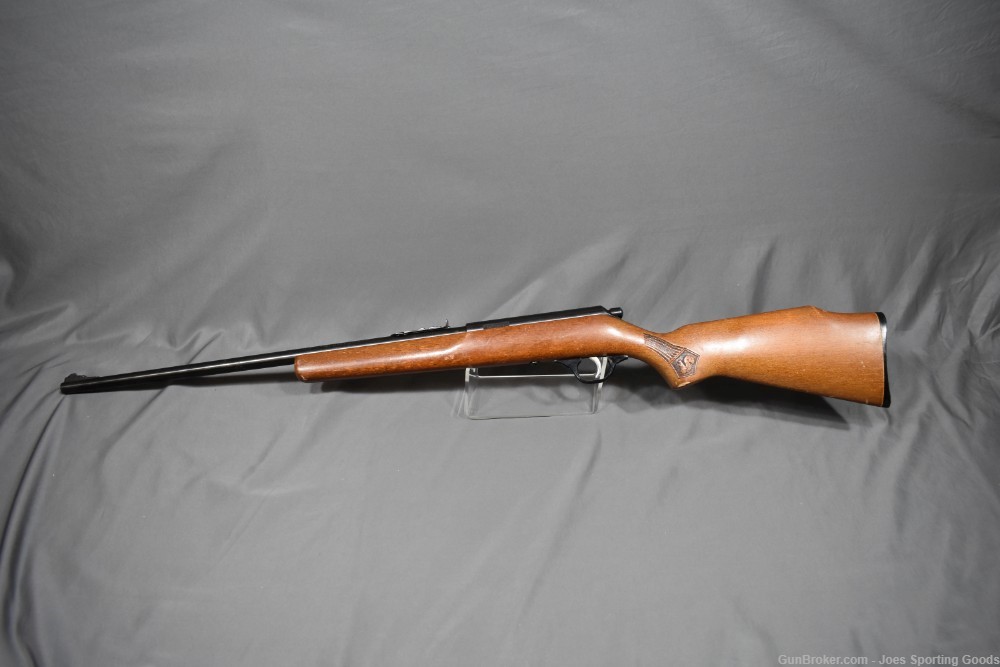 Marlin Glenfield Model 15 - .22 S/L/LR Bolt-Action Rifle w/ Squirrel Decor -img-6