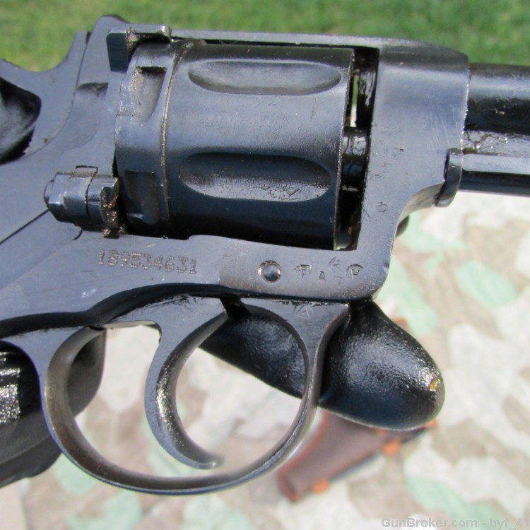 WWII 1943 Russian Nagant Revolver 7.62x38R Importer Cosmoline Bath!-img-40