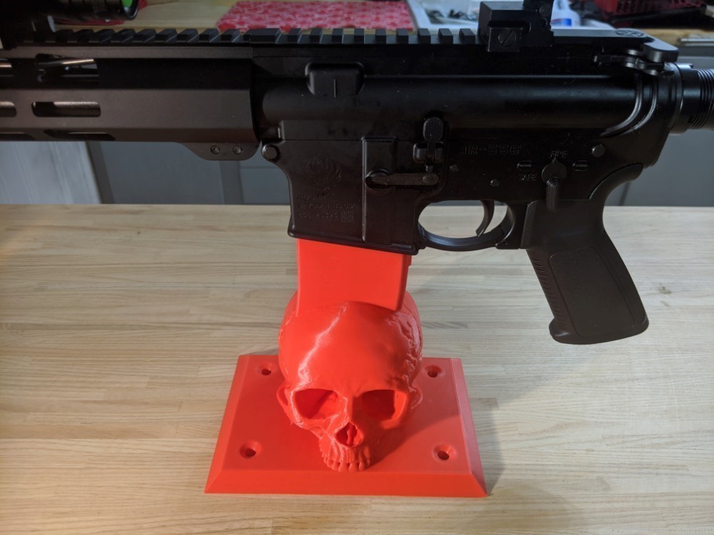 AR-15 Skull balanced Bench Rest/Vise/Display fits all ArmaLite 15 receivers-img-0