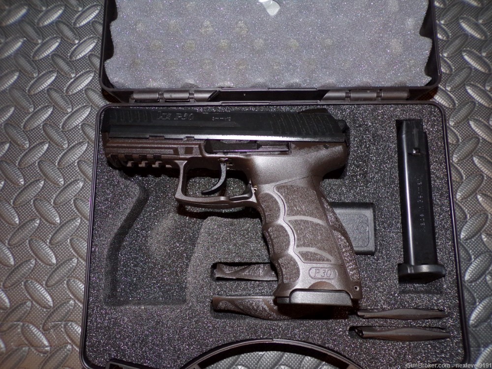 USED Heckler & Koch P30 V3 9mm Luger Semi Automatic Pistol -img-1