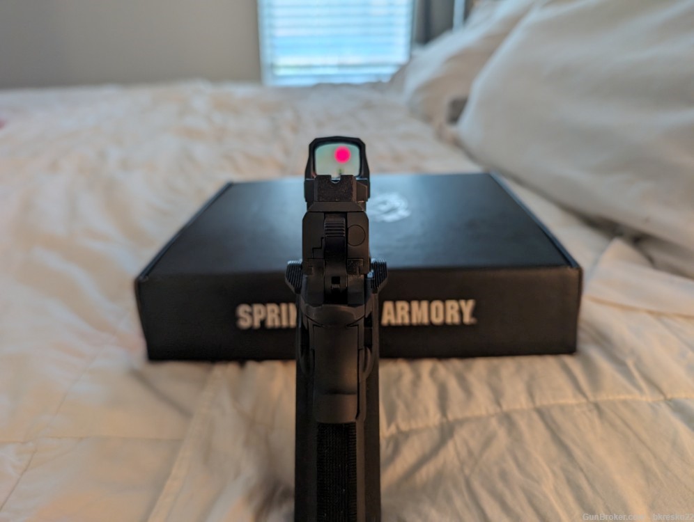 Springfield Prodigy 4.25 with optic and additional optic plate-img-3