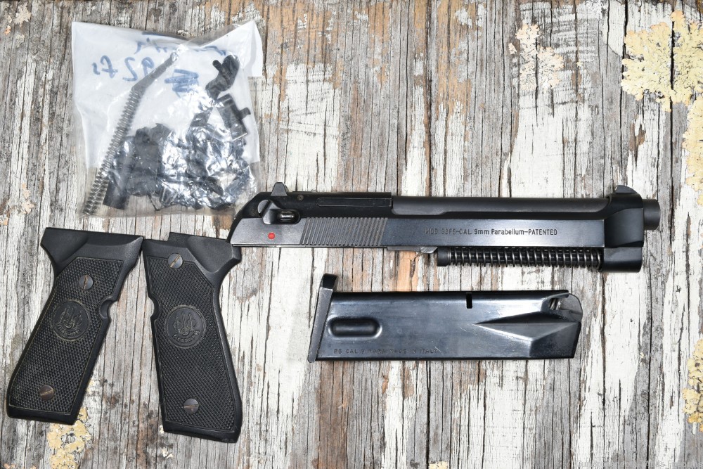Beretta Model 92FS 9mm Luger Complete Slide, Barrel, Frame Parts & Mag-img-1