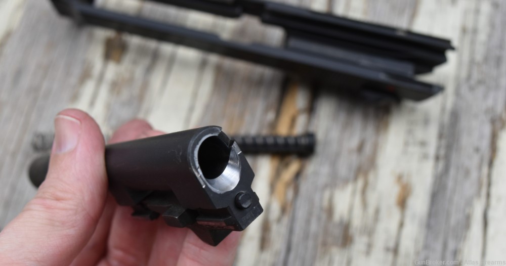 Beretta Model 92FS 9mm Luger Complete Slide, Barrel, Frame Parts & Mag-img-10