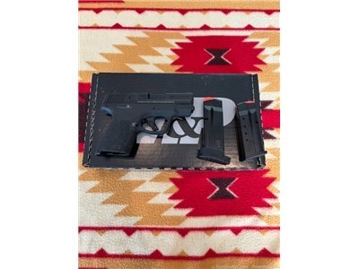 Smith and Wesson Shield Plus