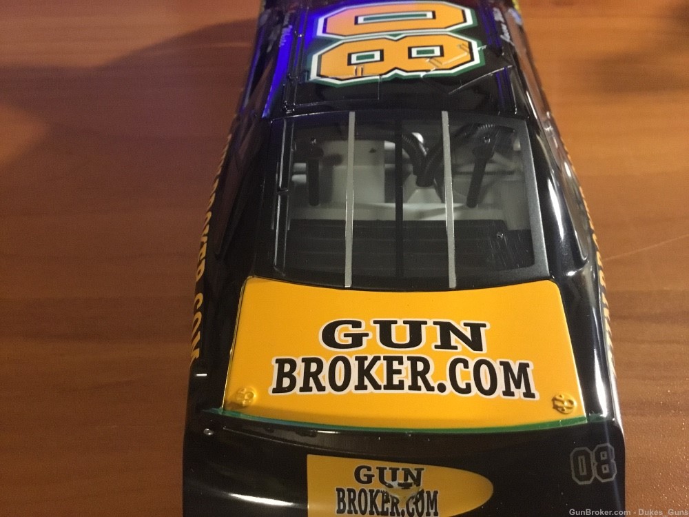 Gun Broker #08 signed by driver Jason White 2007 model race car-img-5