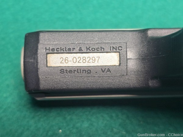 Heckler & Koch USP Compact .40 S&W-img-6