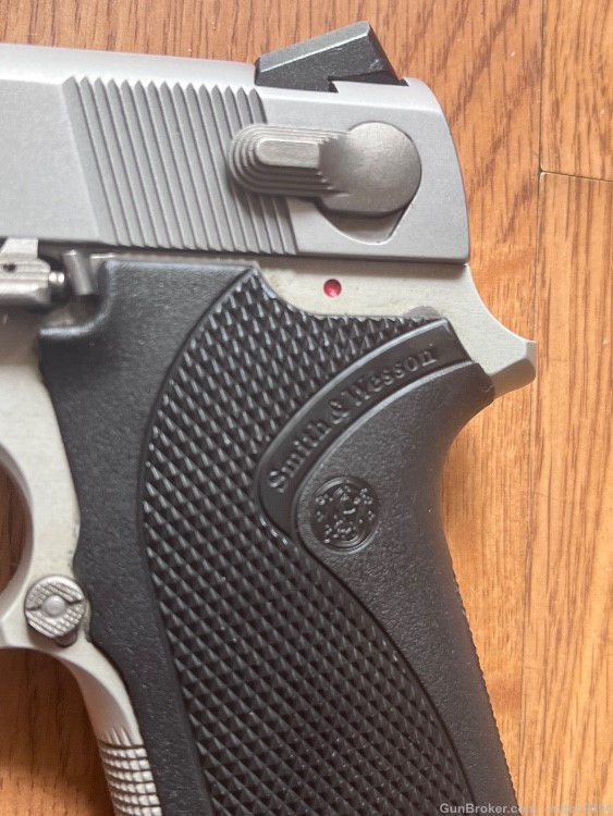Smith and Wesson 4513 TSW -img-4