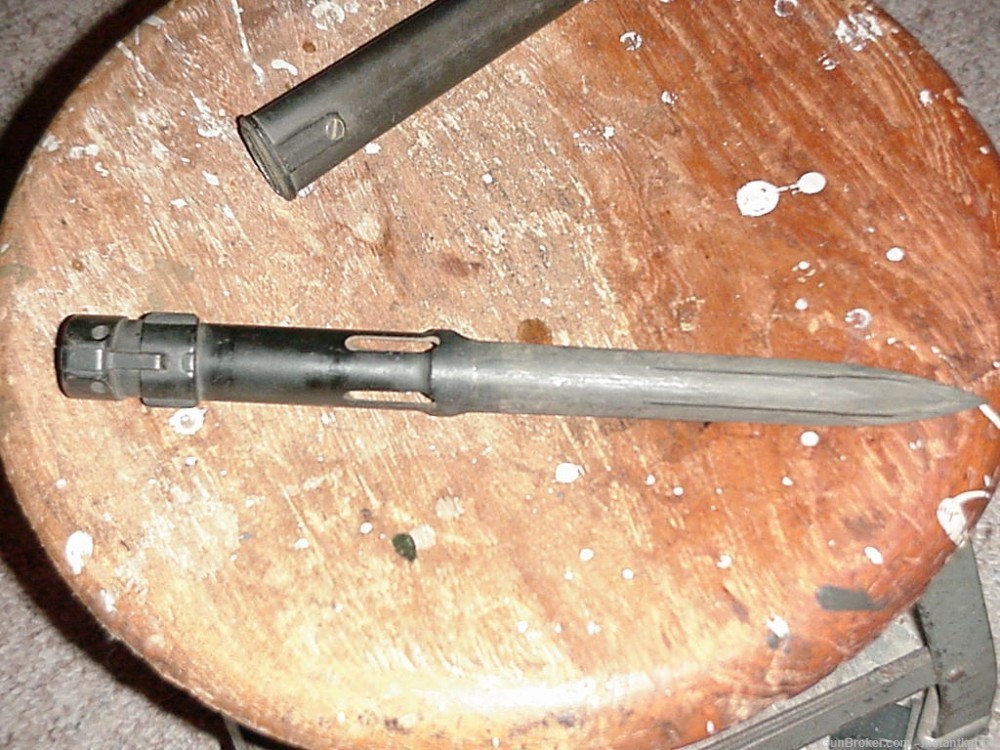 FN FAL c-type socket bayonet.-img-3
