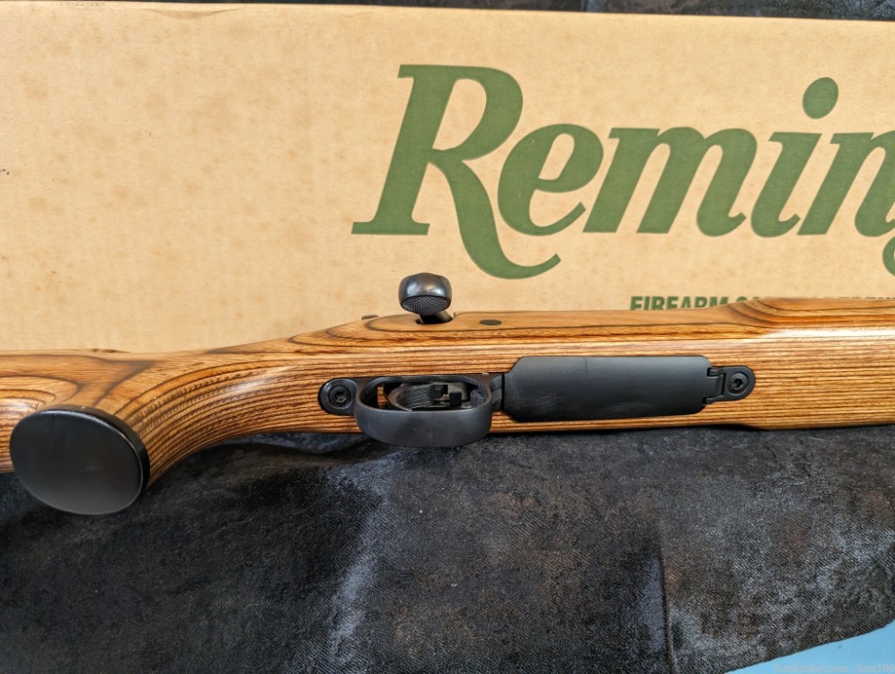 Remington 700 VLS Varmint 26" 243 Winchester Heavy Barrel Laminated Stock-img-11