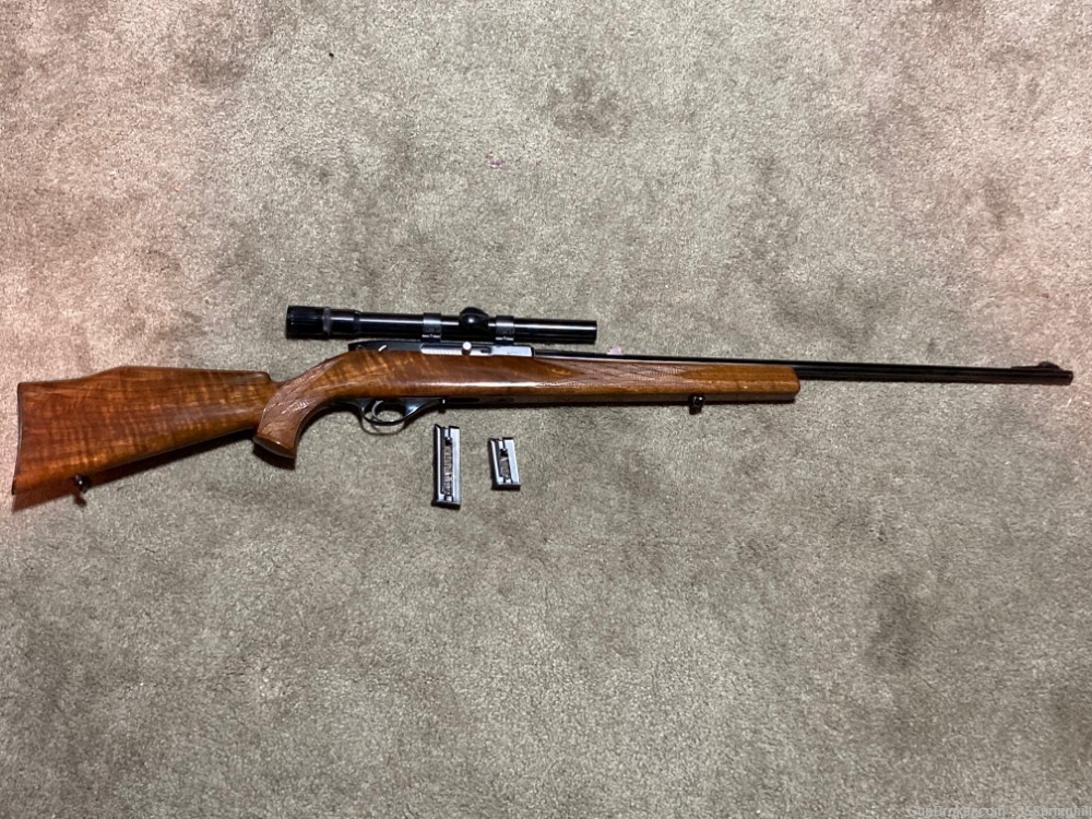 Weatherby Mark XXll, 22Lr, with weaver scope.-img-0