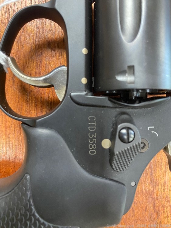 S&W 360 5 shot revolver . 2” .38 Marked M360J-img-4