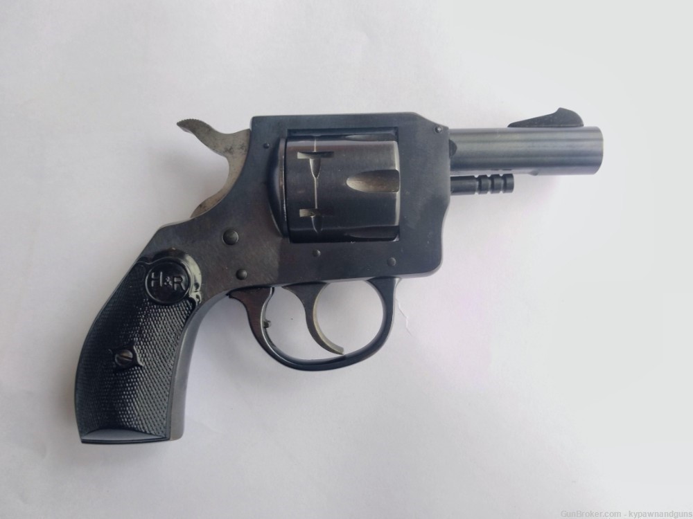 H&R 732 .32 S&W Long 6 Shot Revolver-img-1