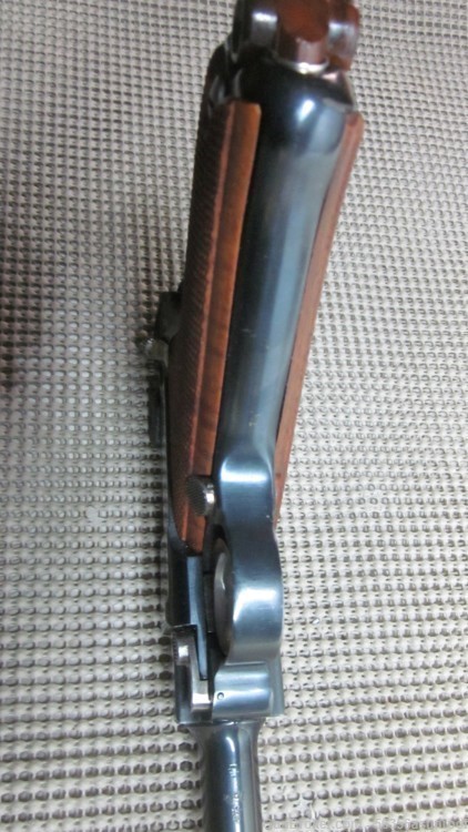 DWM Luger Pistol -  6" Barrel - very nice shape 90%-img-4
